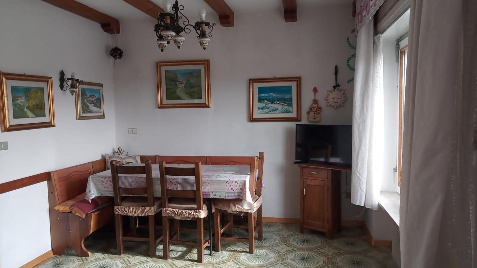 Casa Vacanze A Romeno Eksteriør billede